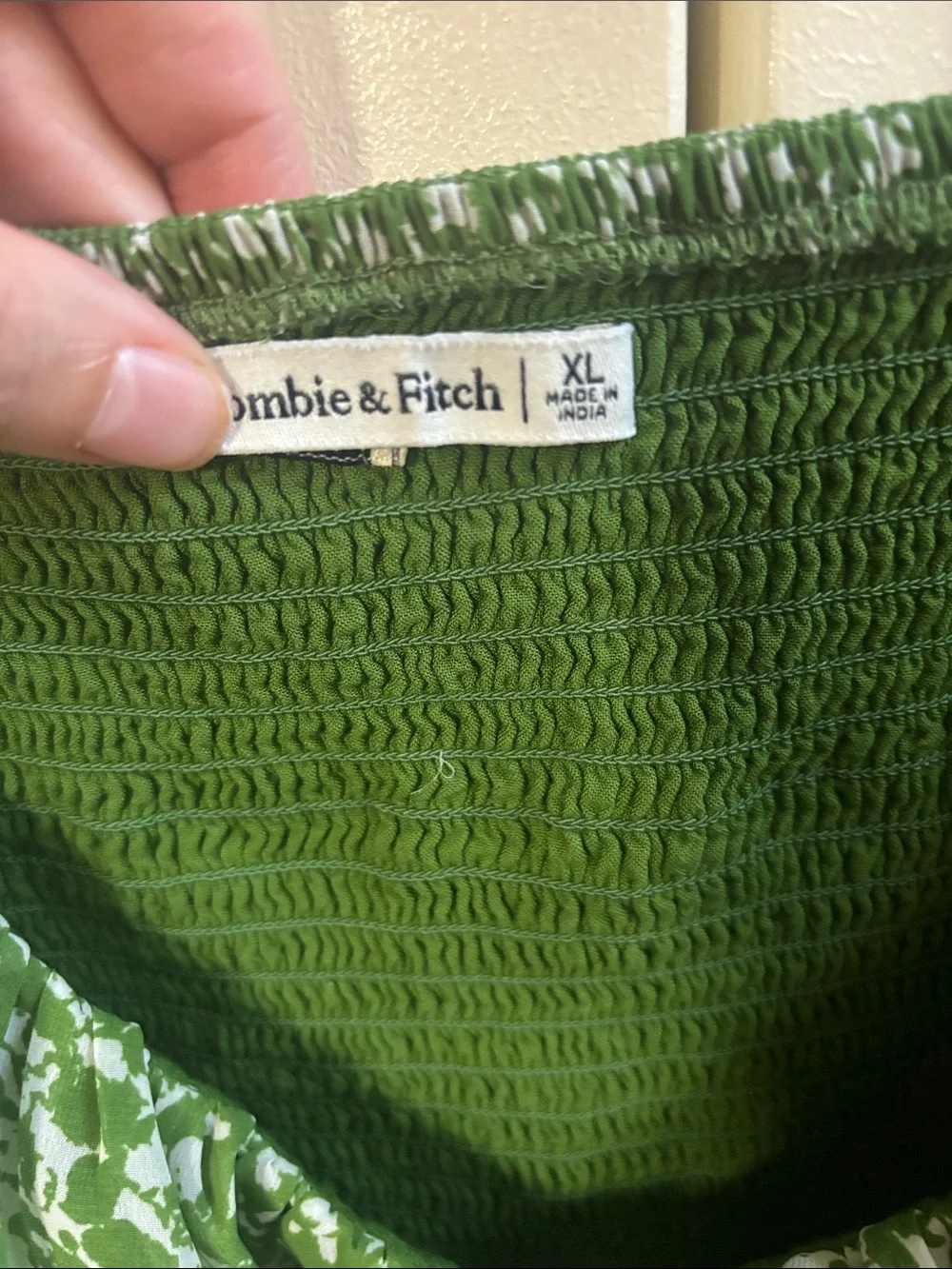 Abercrombie & Fitch Green Puff Sleeve Top - Women's